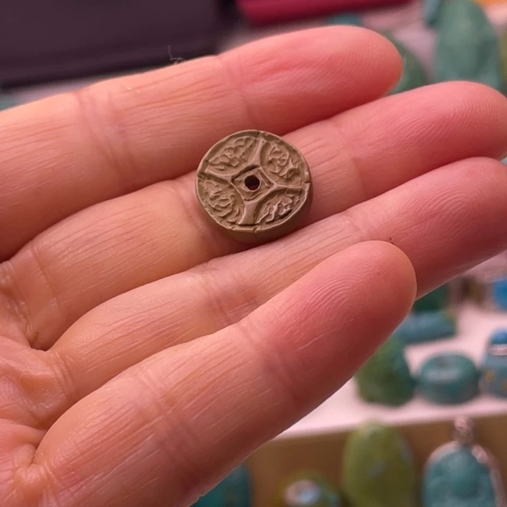 绿松石未镶嵌配饰