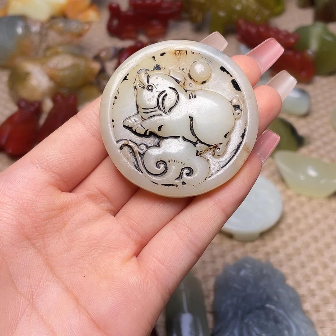 蛇纹石玉未镶嵌如图