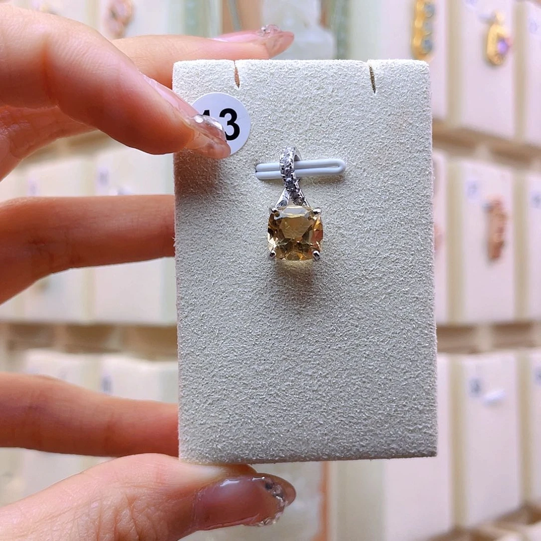 ****）手串未镶嵌和田玉（糖玉）