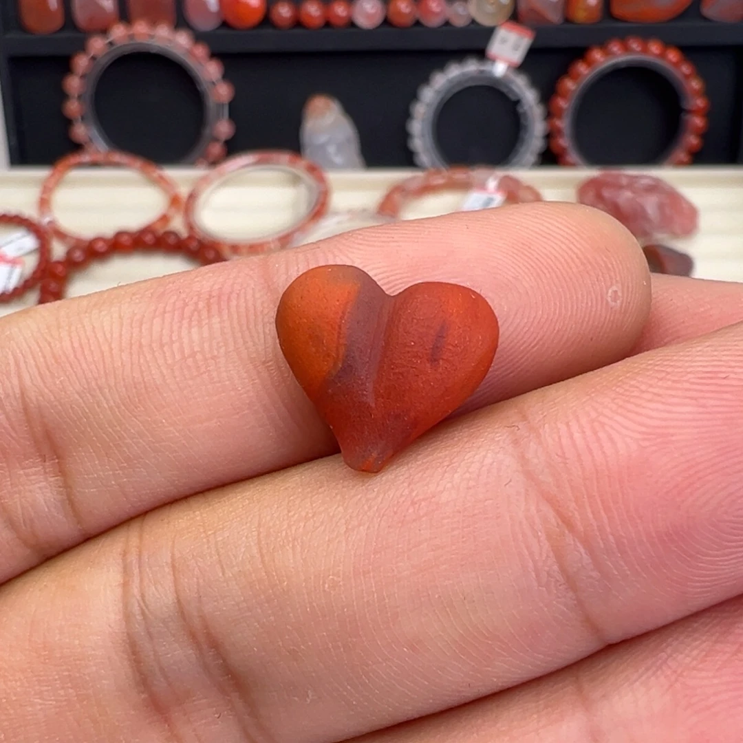 南红玛瑙未镶嵌颈饰屁桃14+