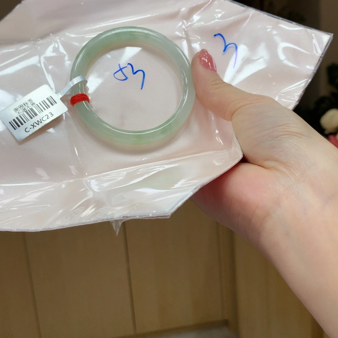 未镶嵌手镯翡翠不退不换