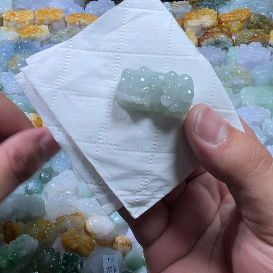 翡翠未镶嵌颈饰天然