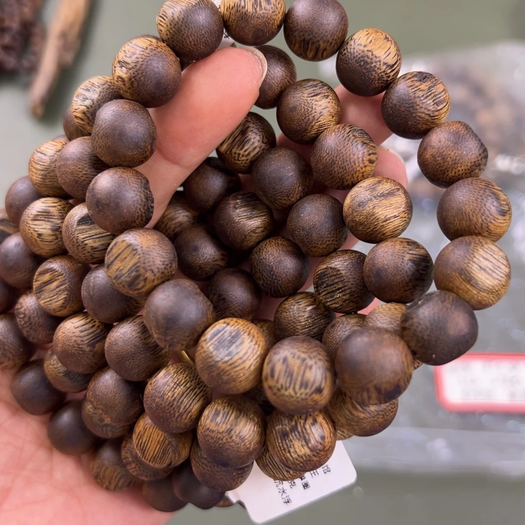 手串沉香海南流油王留疤卡1.3/12g单圈多样性发一
