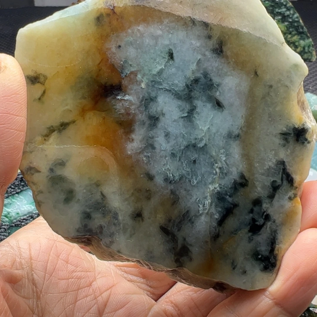 翡翠裸石缅甸翡翠