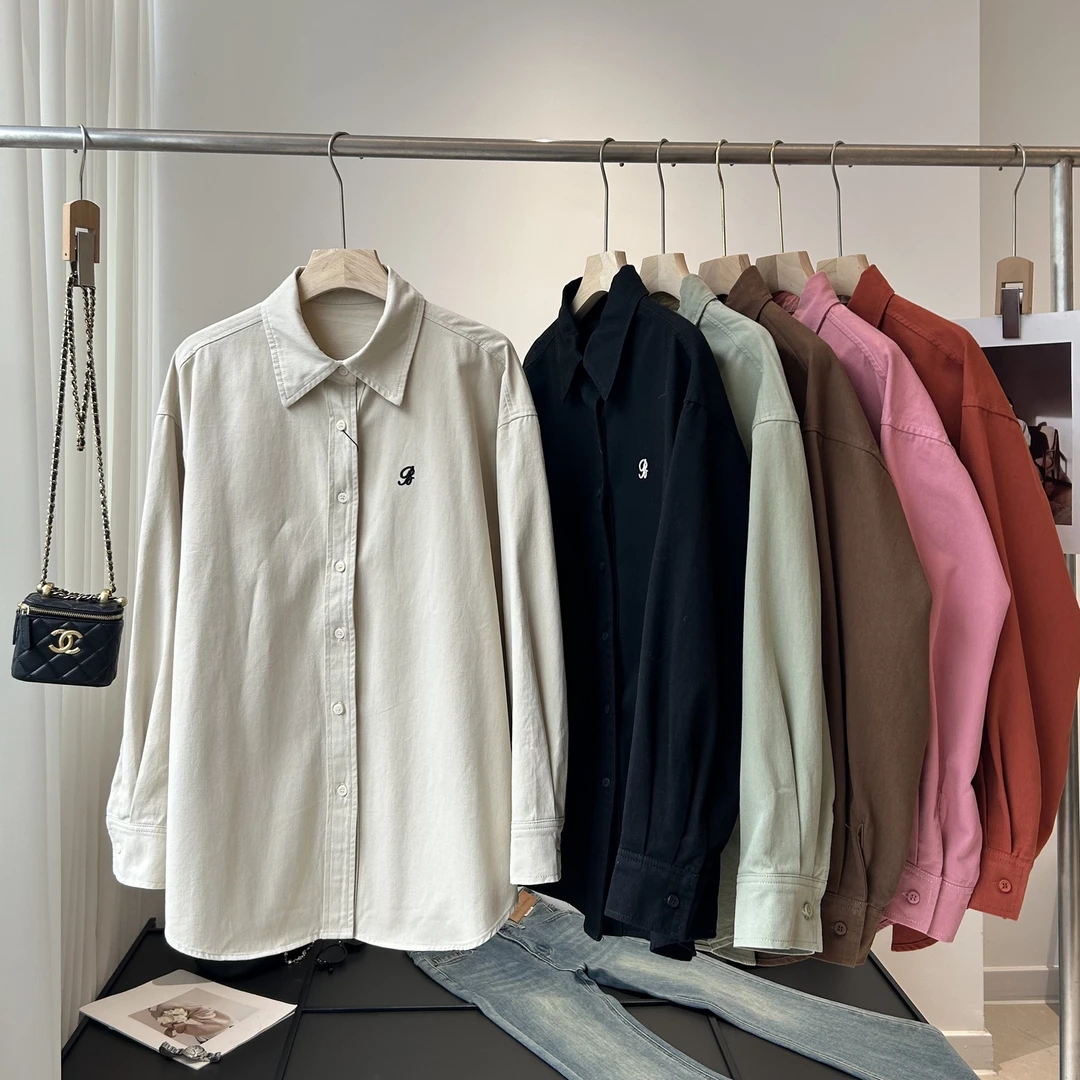 纯色翻领排扣刺绣长袖衬衫女宽松休闲通勤时尚衬衣秋新款