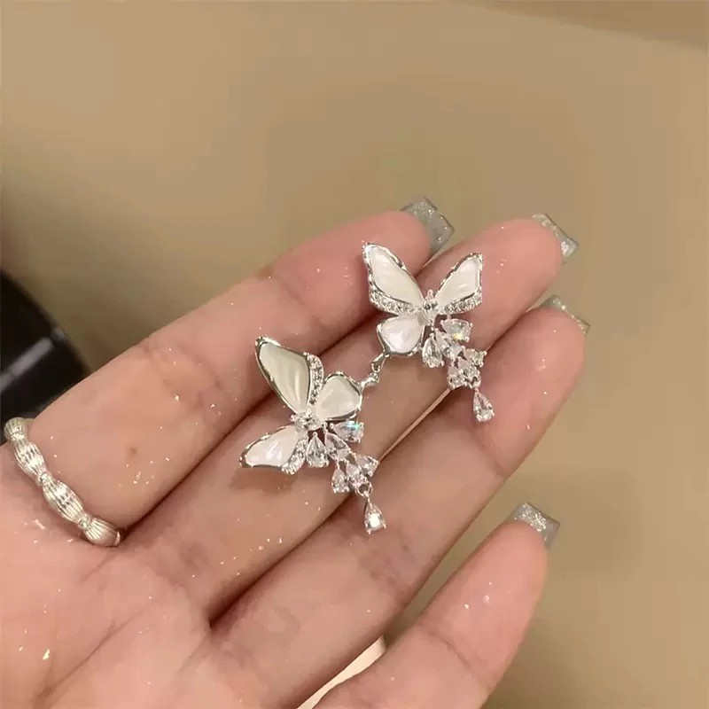 铜合金合成锆石耳饰 3427高级轻奢时尚百搭超仙蝴蝶耳环