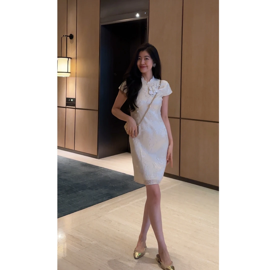 N.COU妮蔻25夏新款新中式花朵缝钻桑蚕丝改良旗袍连衣裙女DY52339