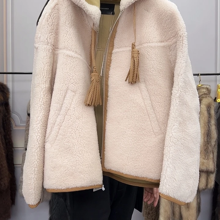 恒玖新款女装外套133