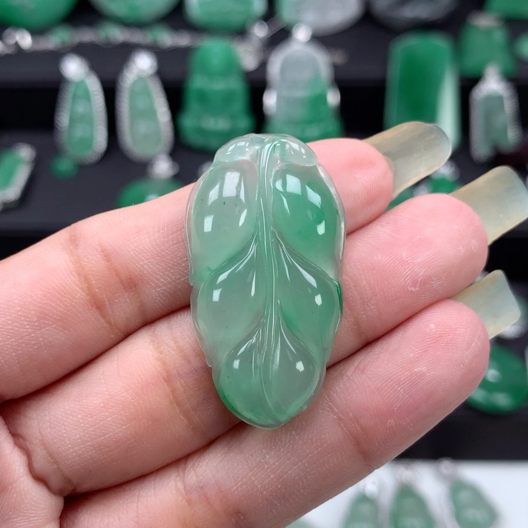 未镶嵌吊坠石英质玉（非洲翠）
