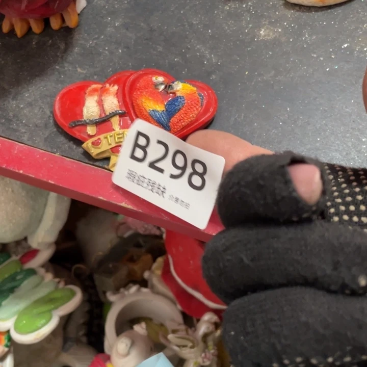 摆件A****О孤品老货微瑕瓷