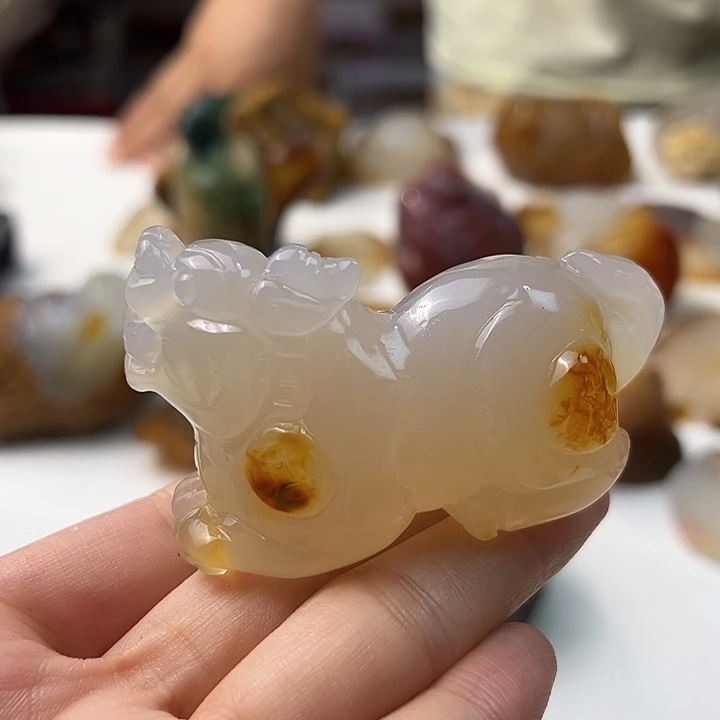 未镶嵌颈饰玛瑙/玉髓