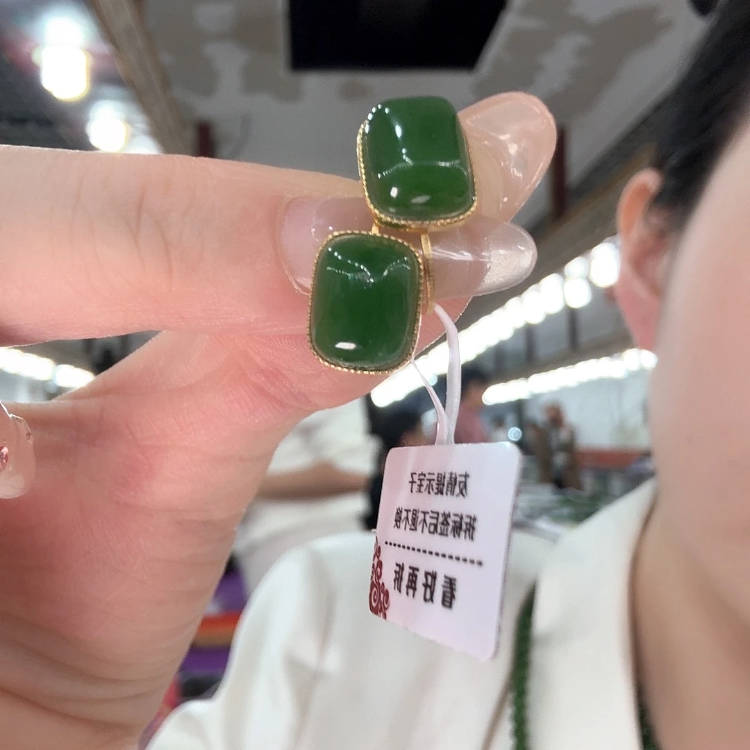 银S925镶嵌和田玉耳饰
