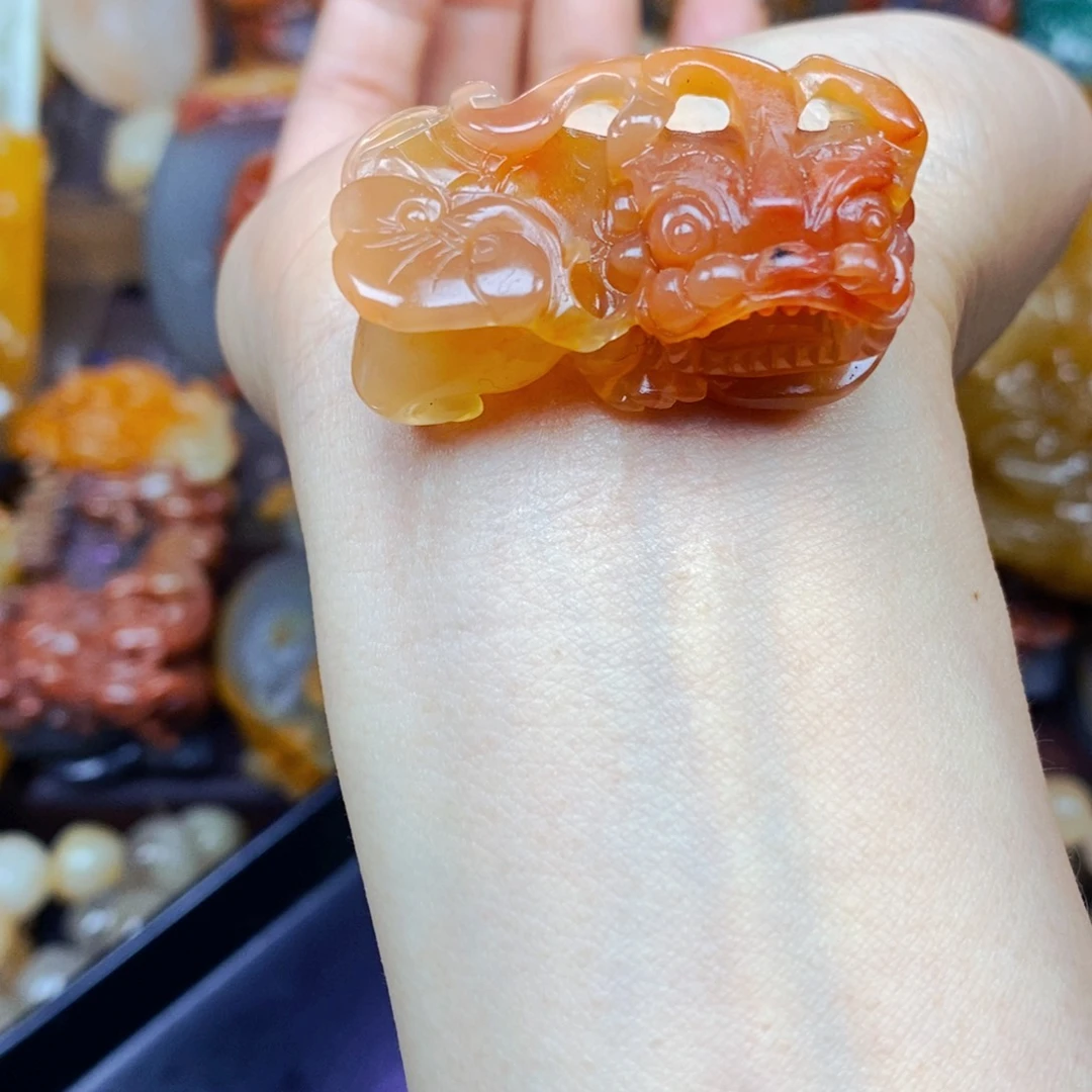 石英质玉（黄龙玉）未镶嵌项链