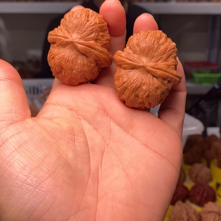 吊坠文玩核桃文玩核桃元宝42～