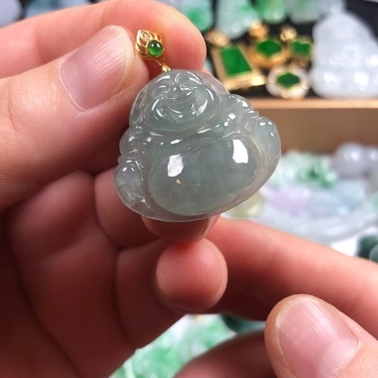 颈饰未镶嵌翡翠佛公