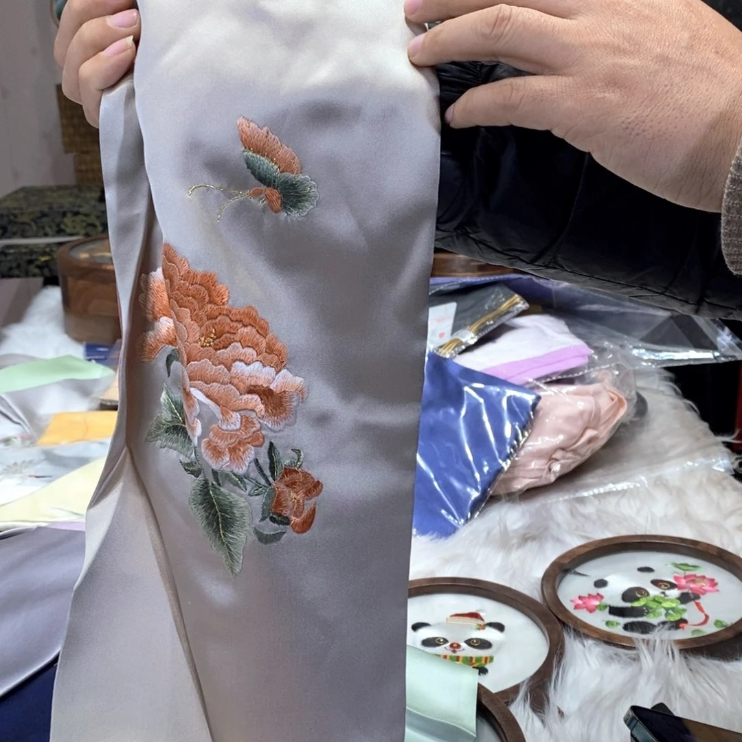 刺绣婕*苏州纯手工制作