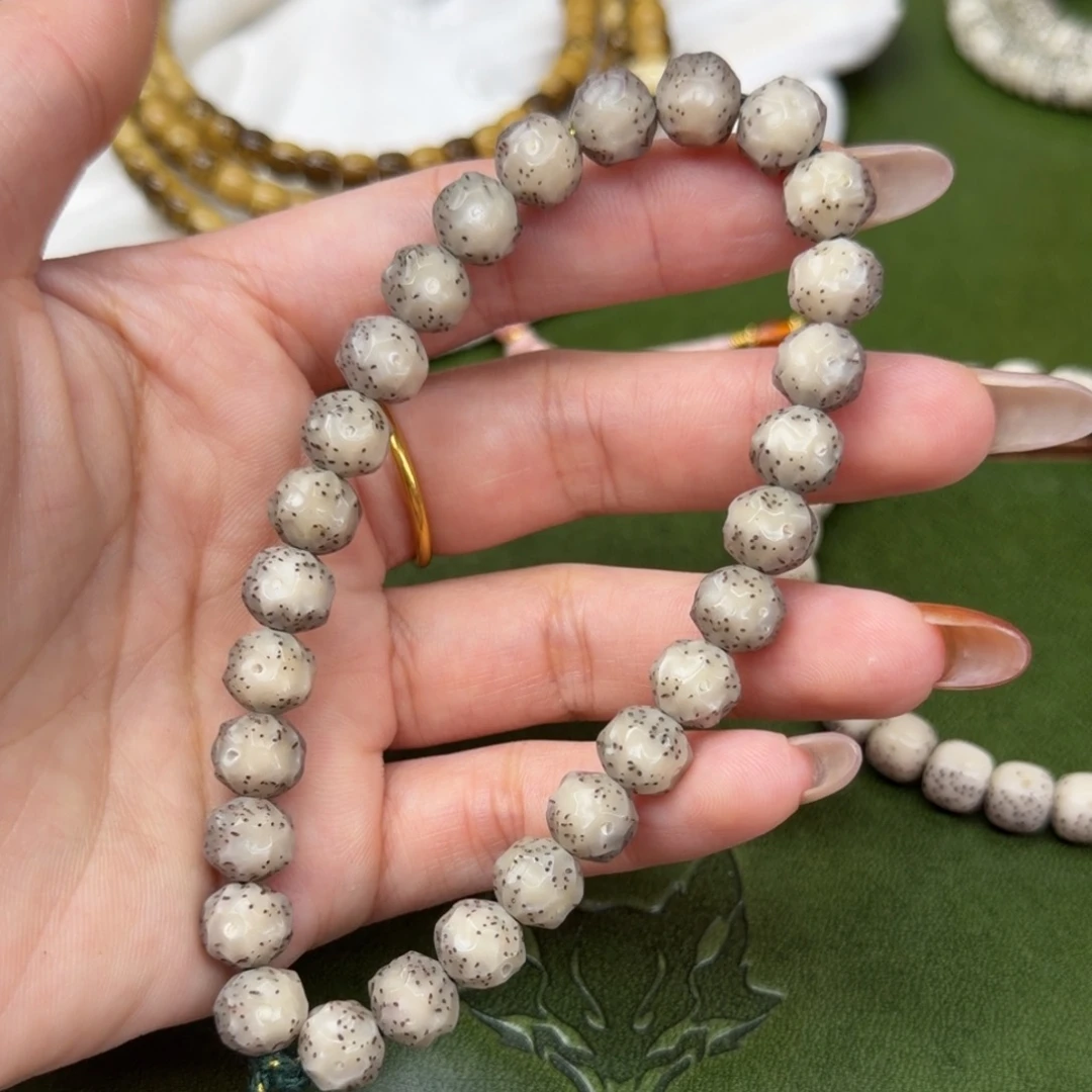 星月菩提手串9改无相手持❗️全域化糯冰石玉料❗️