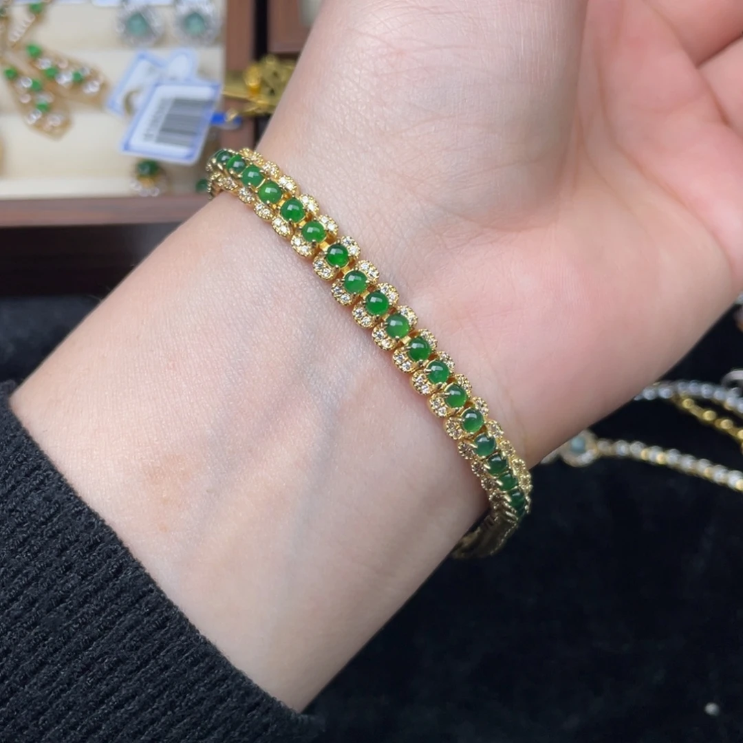 翡翠合金颈饰翡翠