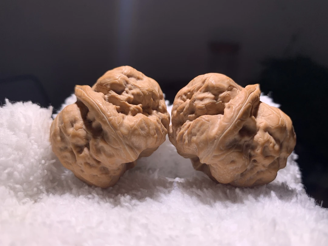 文玩核桃古蟾狮子头
