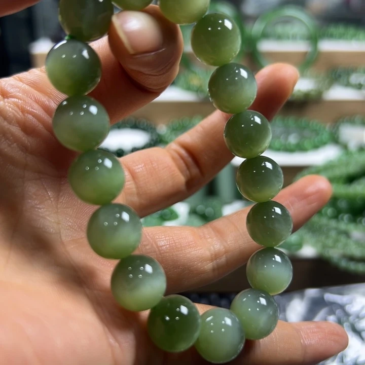 未镶嵌手链和田玉（碧玉）