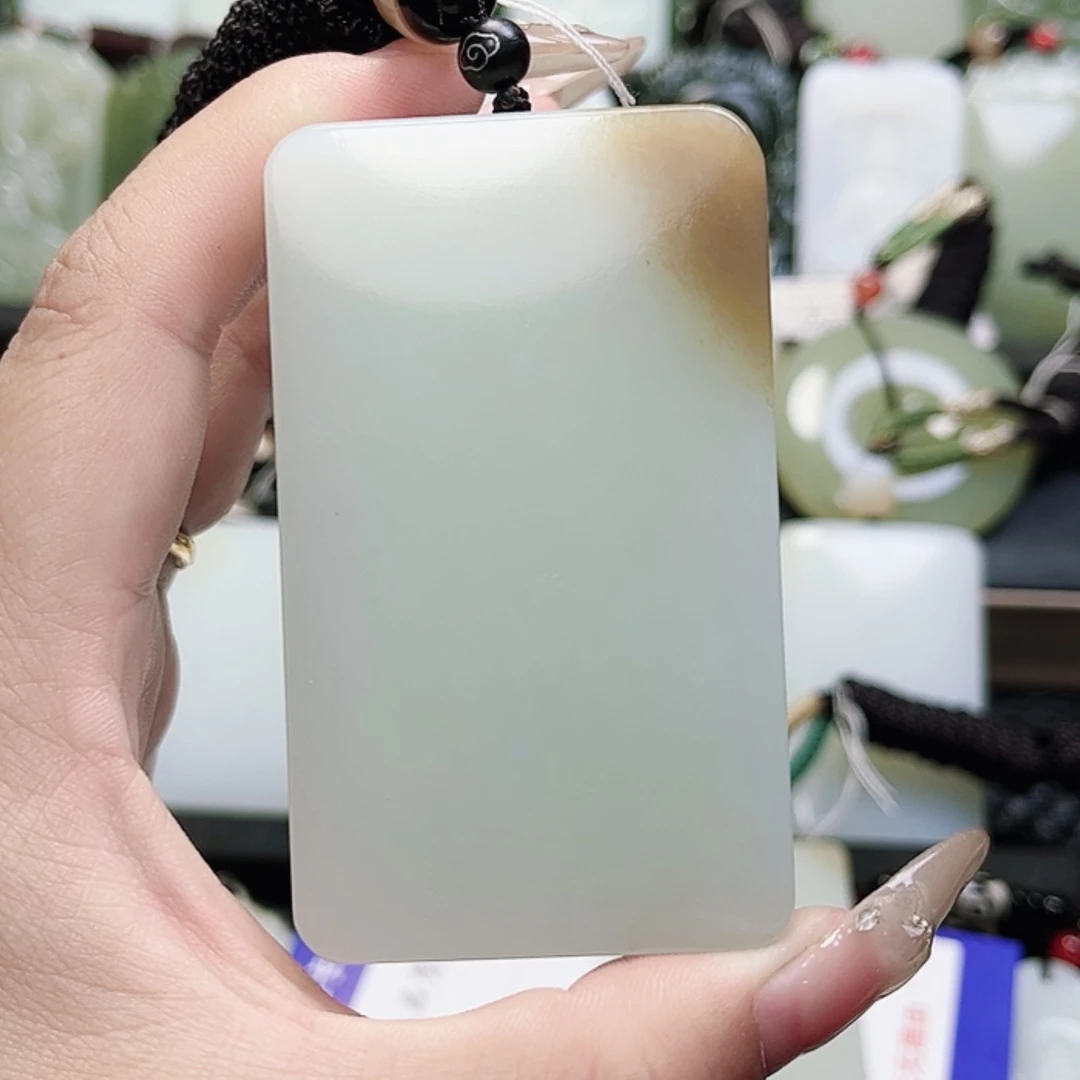 【闪购商品】颈饰未镶嵌和田玉擎*柱