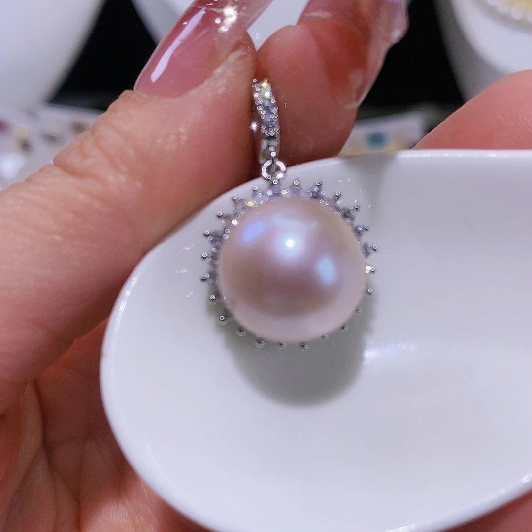 淡水珍珠颈饰合金