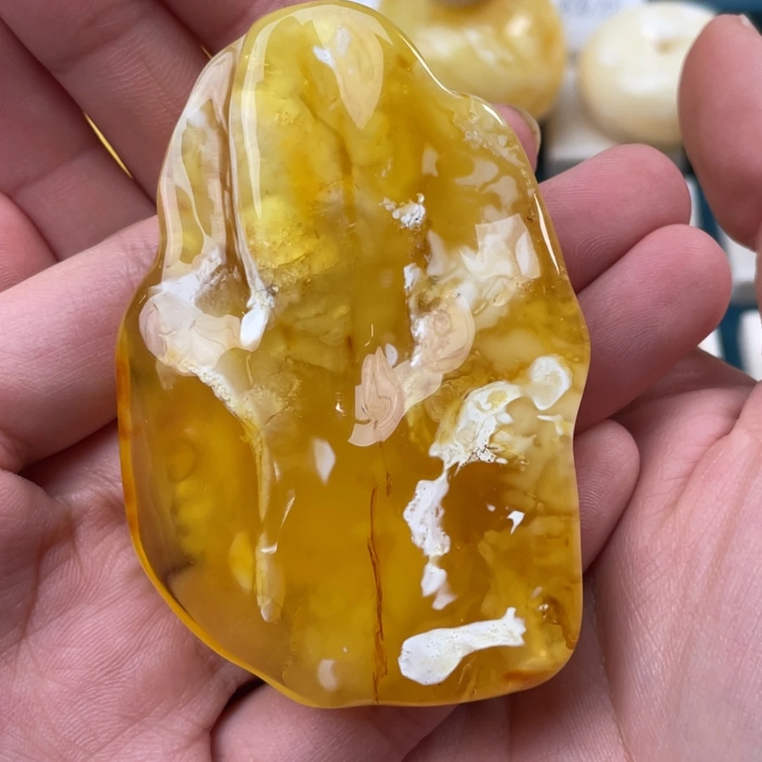 蜜蜡未镶嵌珠宝奇石微瑕