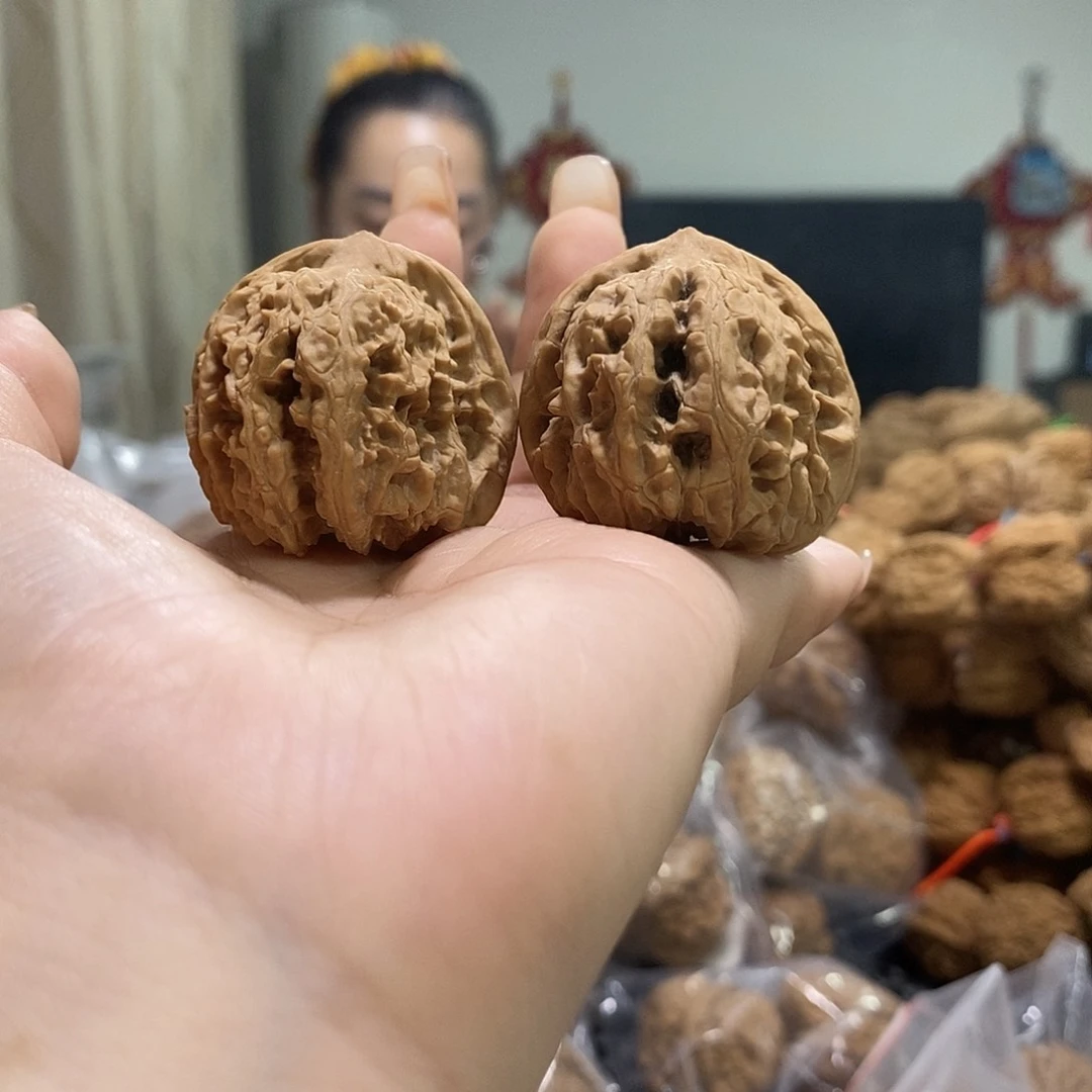 把件文玩核桃37梨木台