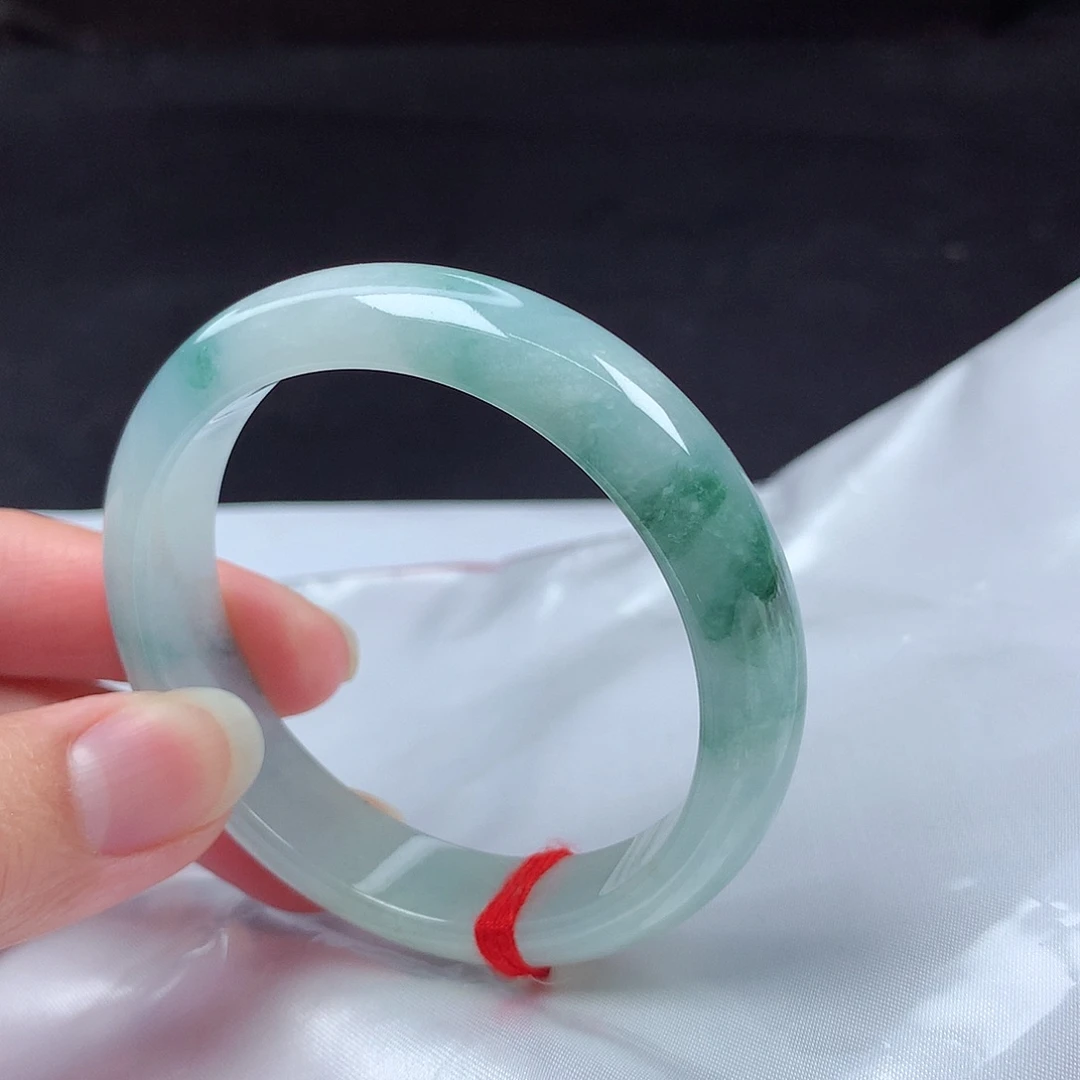 翡翠未镶嵌手镯53圈t121377