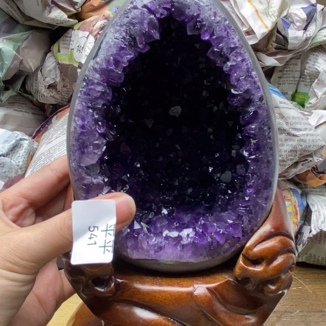 紫晶乌拉圭未镶嵌