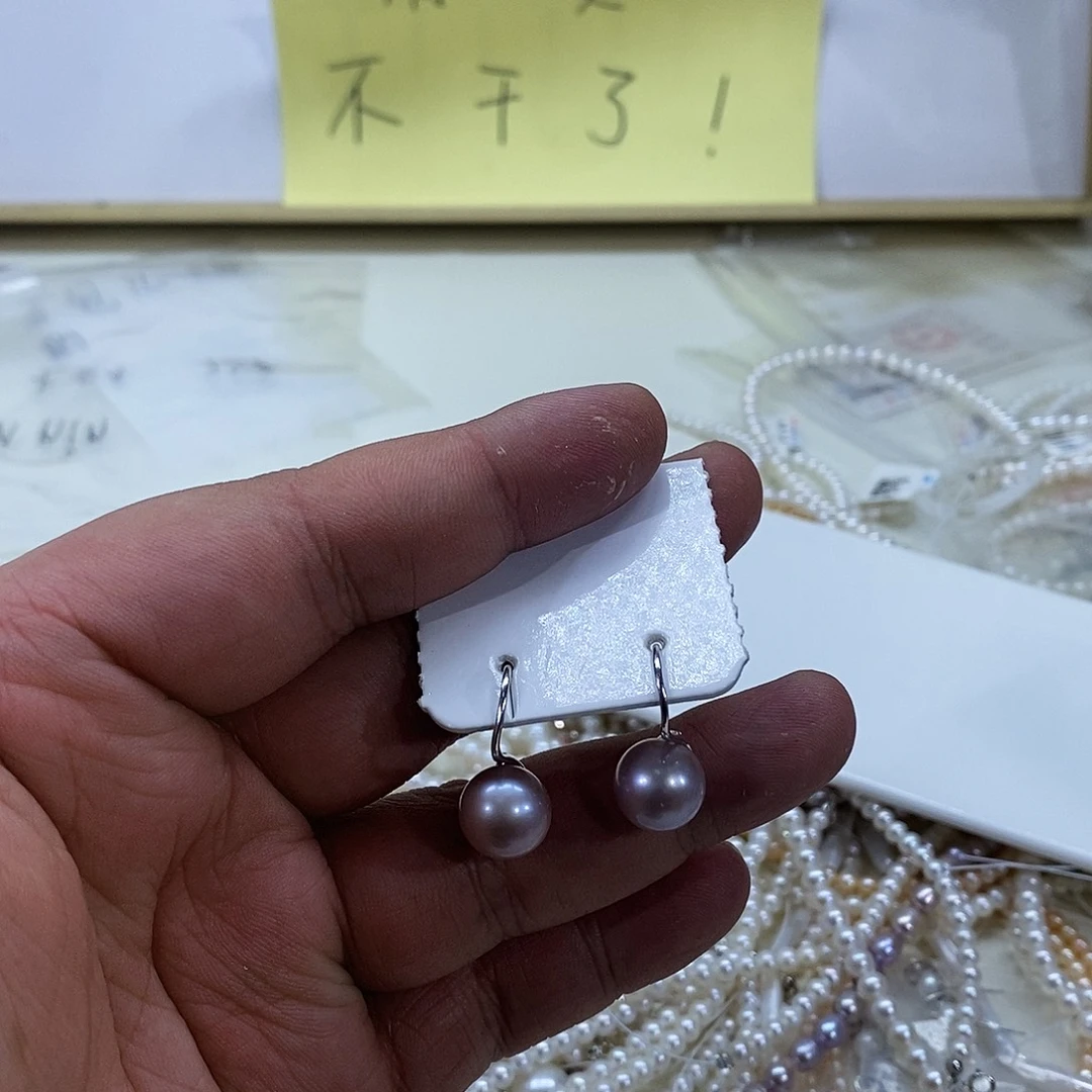 星***灯淡水珍珠银S925镶嵌颈饰