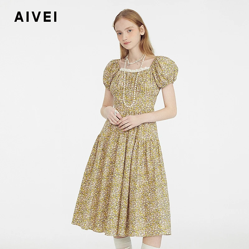AIVEI欣贺艾薇春季法式茶歇海边春游穿搭方领碎花连衣裙S716902A