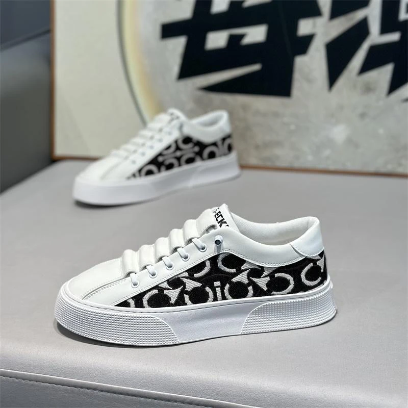 潮牌男鞋春季新款低帮布面舒适休闲软底时尚韩版透气懒人板鞋