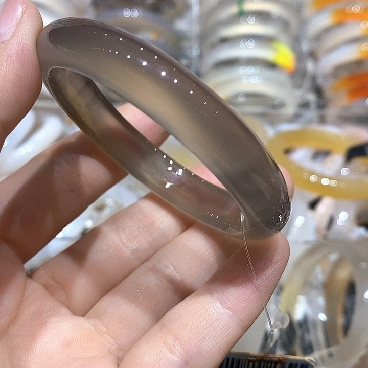 手镯玛瑙/玉髓未镶嵌