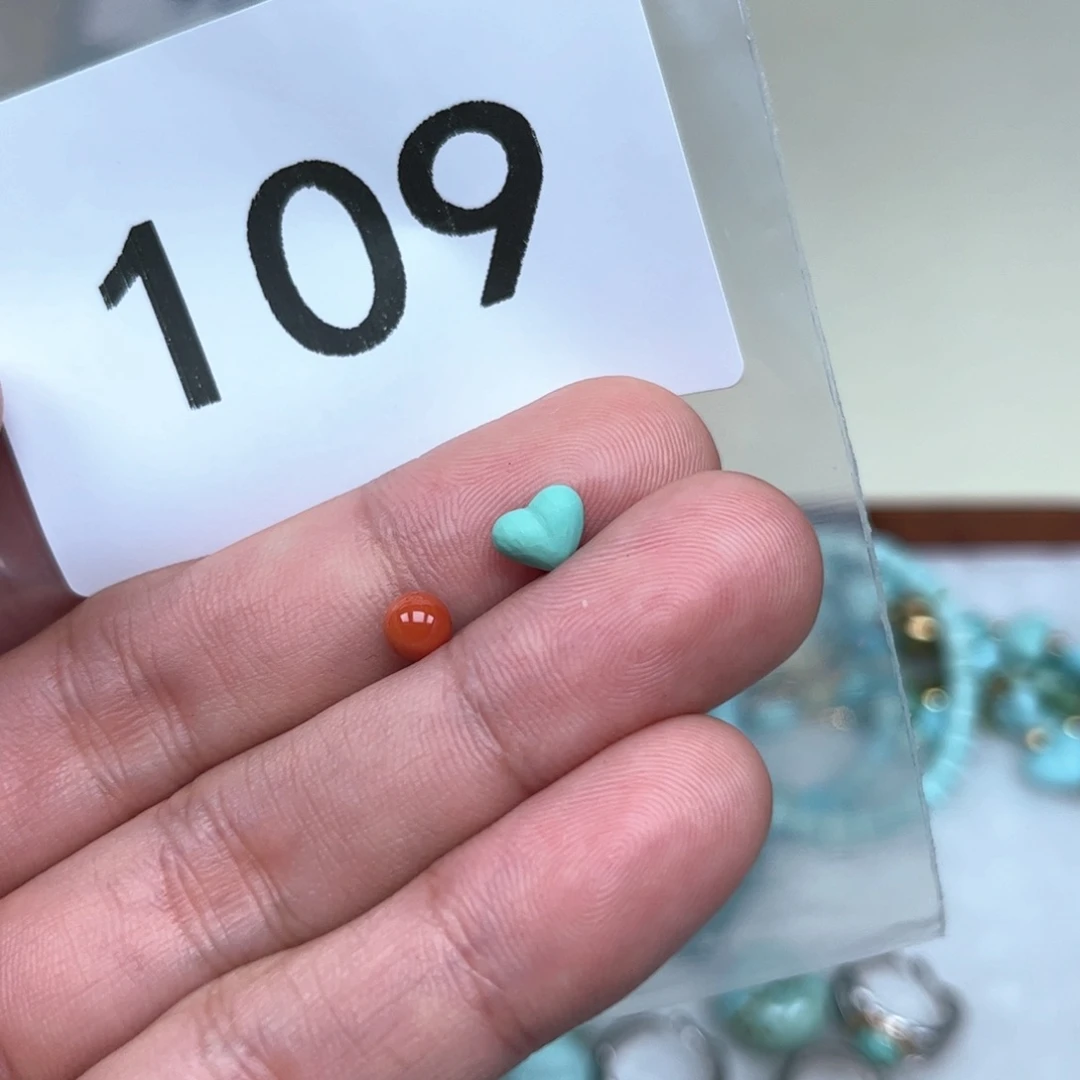 南红玛瑙未镶嵌珠宝奇石