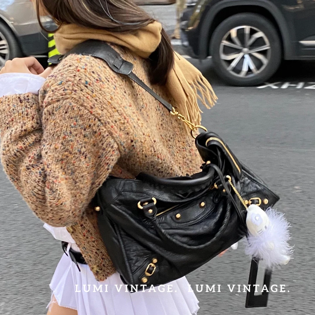 95新 Balenciaga/巴黎世家 黑金羊皮机车包中号单肩包70706736