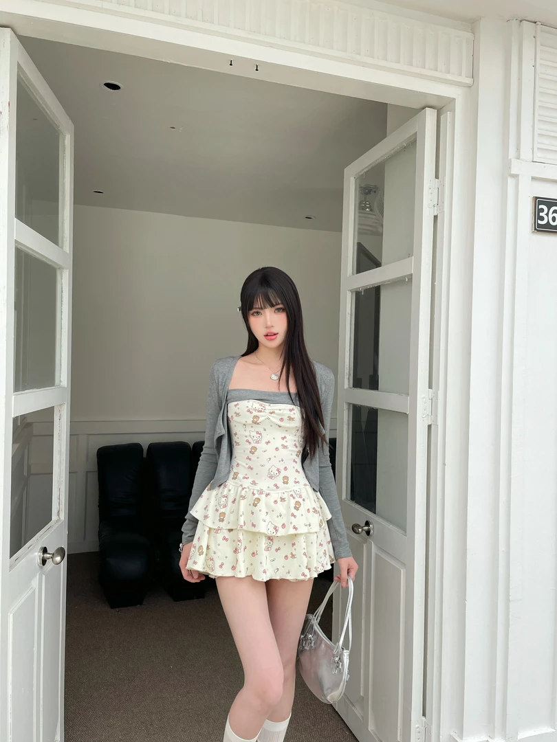 【春夏恋人】2025春夏季甜辣套装修身显瘦气质温柔可爱风吊带连衣裙