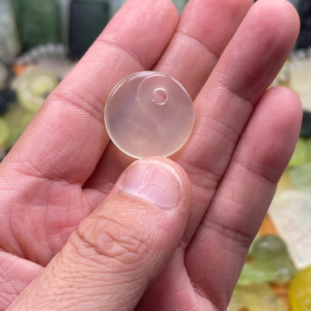 用***3蛇纹石玉合金颈饰