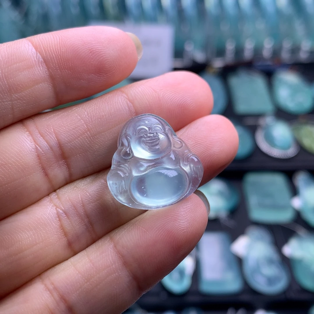 未镶嵌蛇纹石玉吊坠