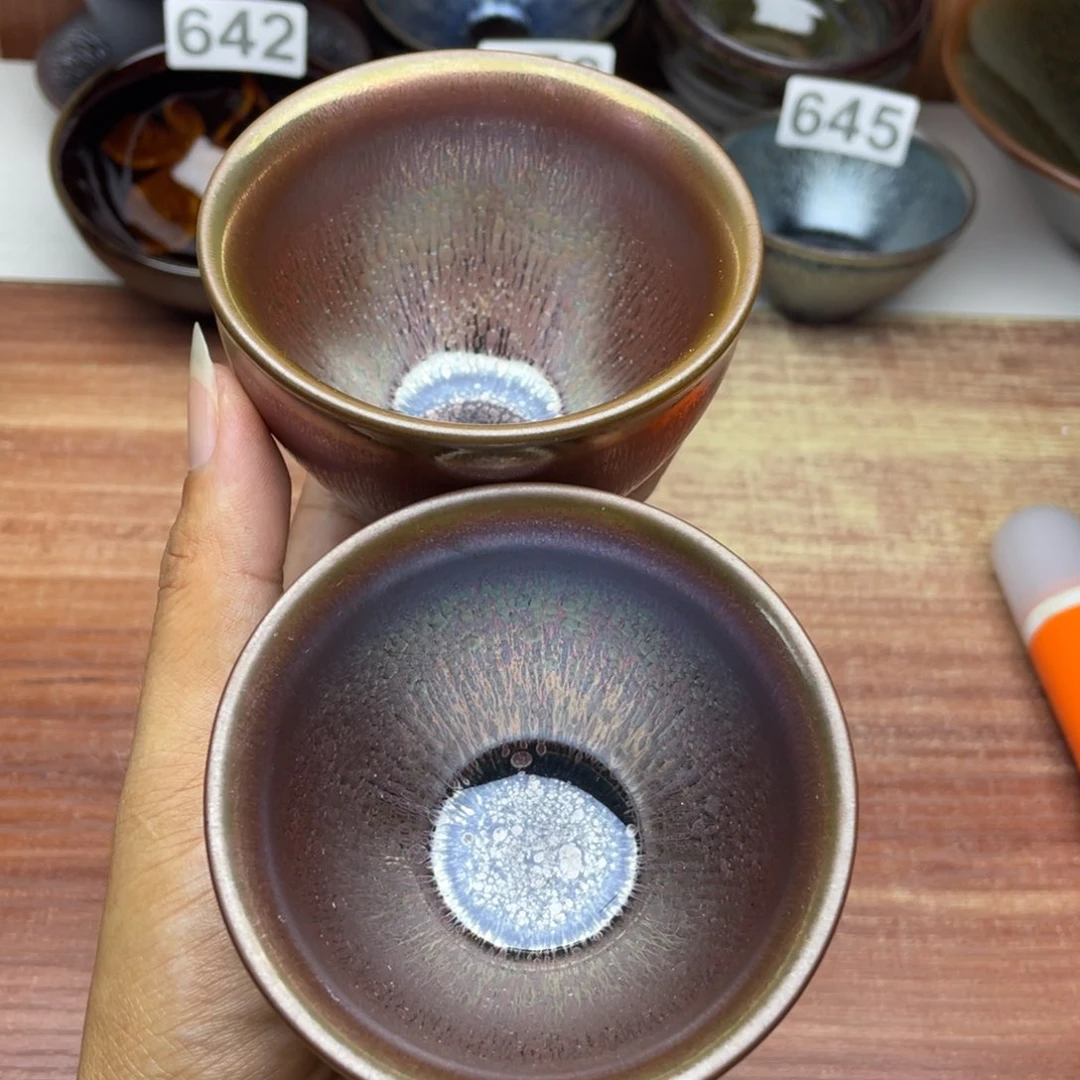 茶盏停车场发停车观察陶瓷