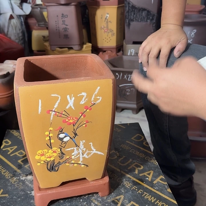 紫砂花盆紫砂花盆