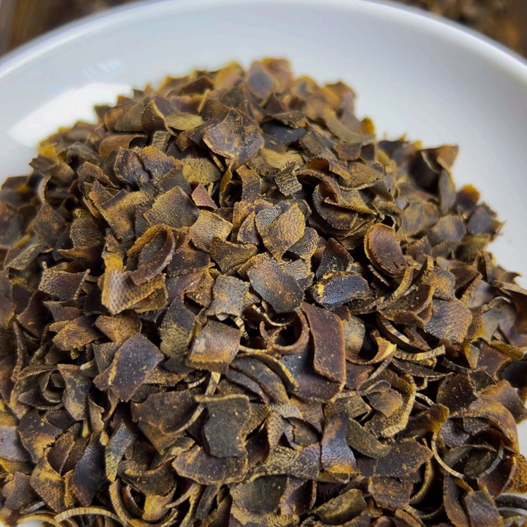 沉香碎屑沉香乌身园叶沉水切片