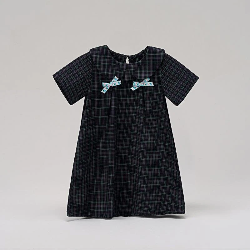 2672夏季女童娃娃领蝴蝶结格子连衣裙洋气公主风夏装25010036