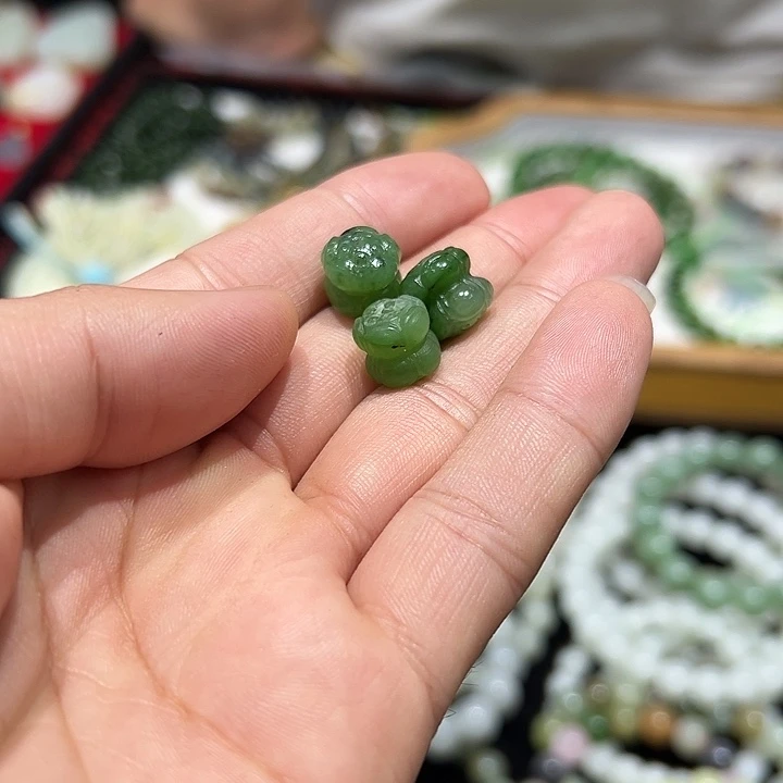 颈饰未镶嵌和田玉多样性发货拍一发一