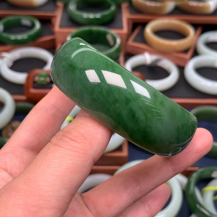 和田玉（碧玉）手镯5859圈口未镶嵌