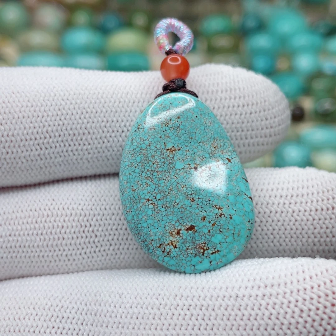 未镶嵌绿松石颈饰