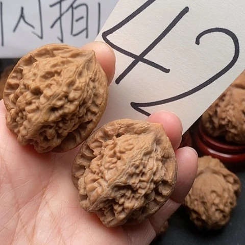 桃核吊坠35观音肚核桃