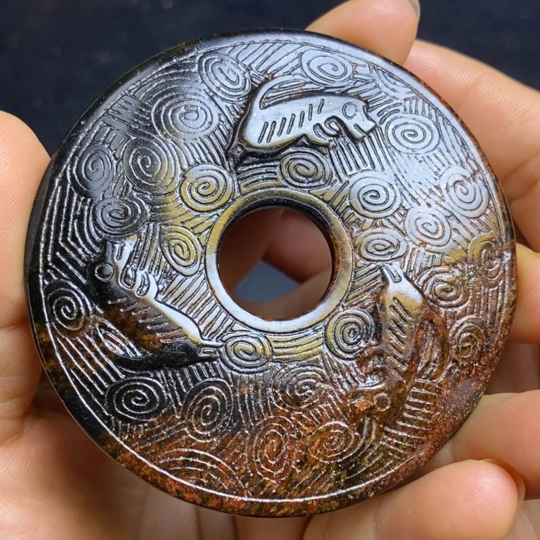 未镶嵌和田玉（糖玉）挂件