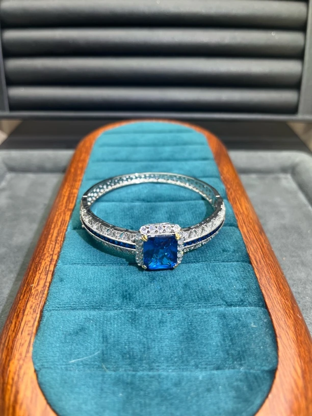 手镯～【星光闪耀] 时尚潮流手镯～E02