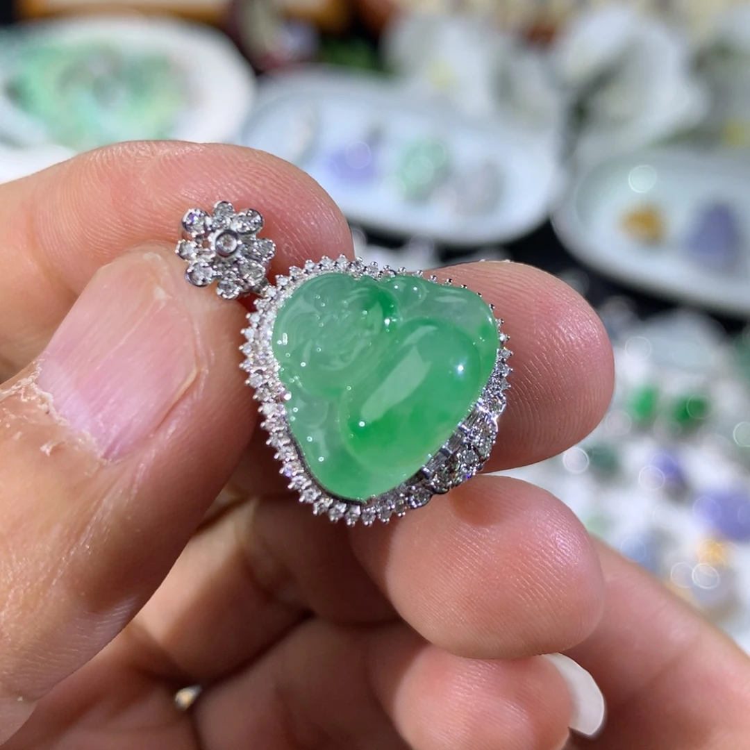 翡翠18K金镶嵌吊坠(不含链)